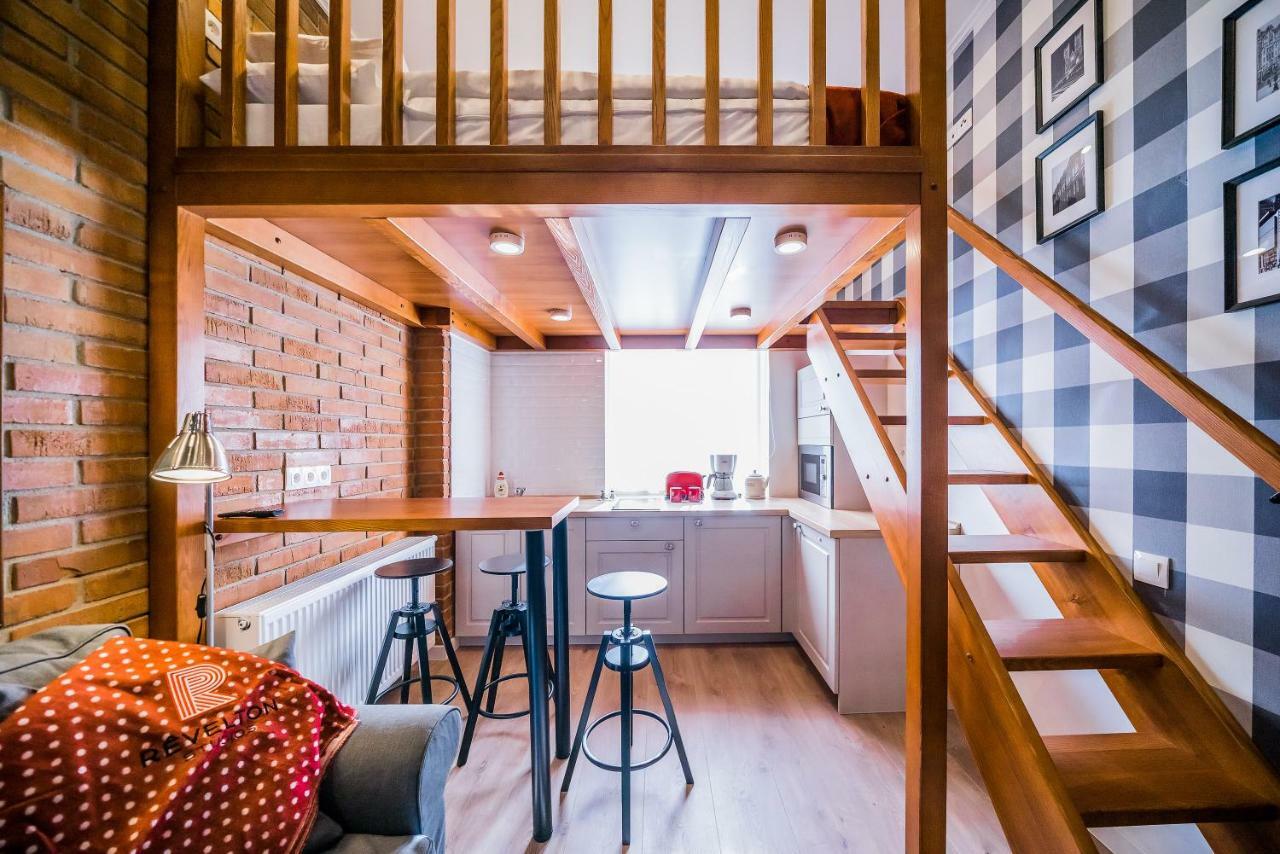 Revelton Studios Карловы Вары Экстерьер фото